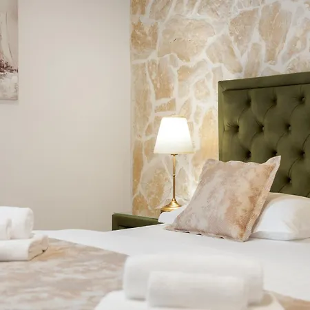 Luxury Floramye