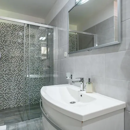 Gasthof Luxury Floramye Split