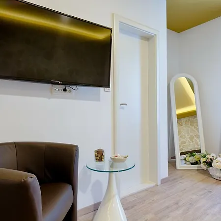 Guest house Luxury Floramye Split